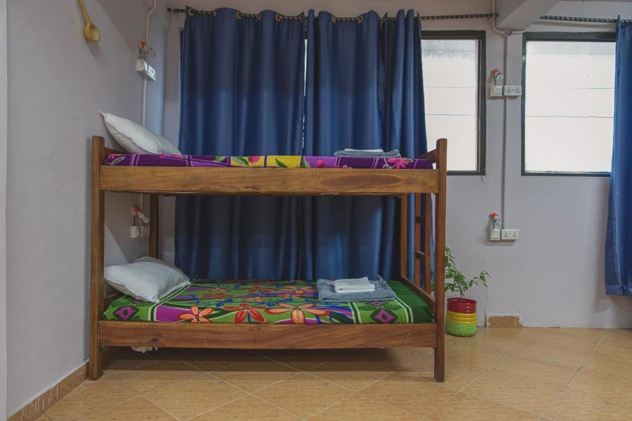 African Vibrations Hostel Osu Akkra Exterior foto